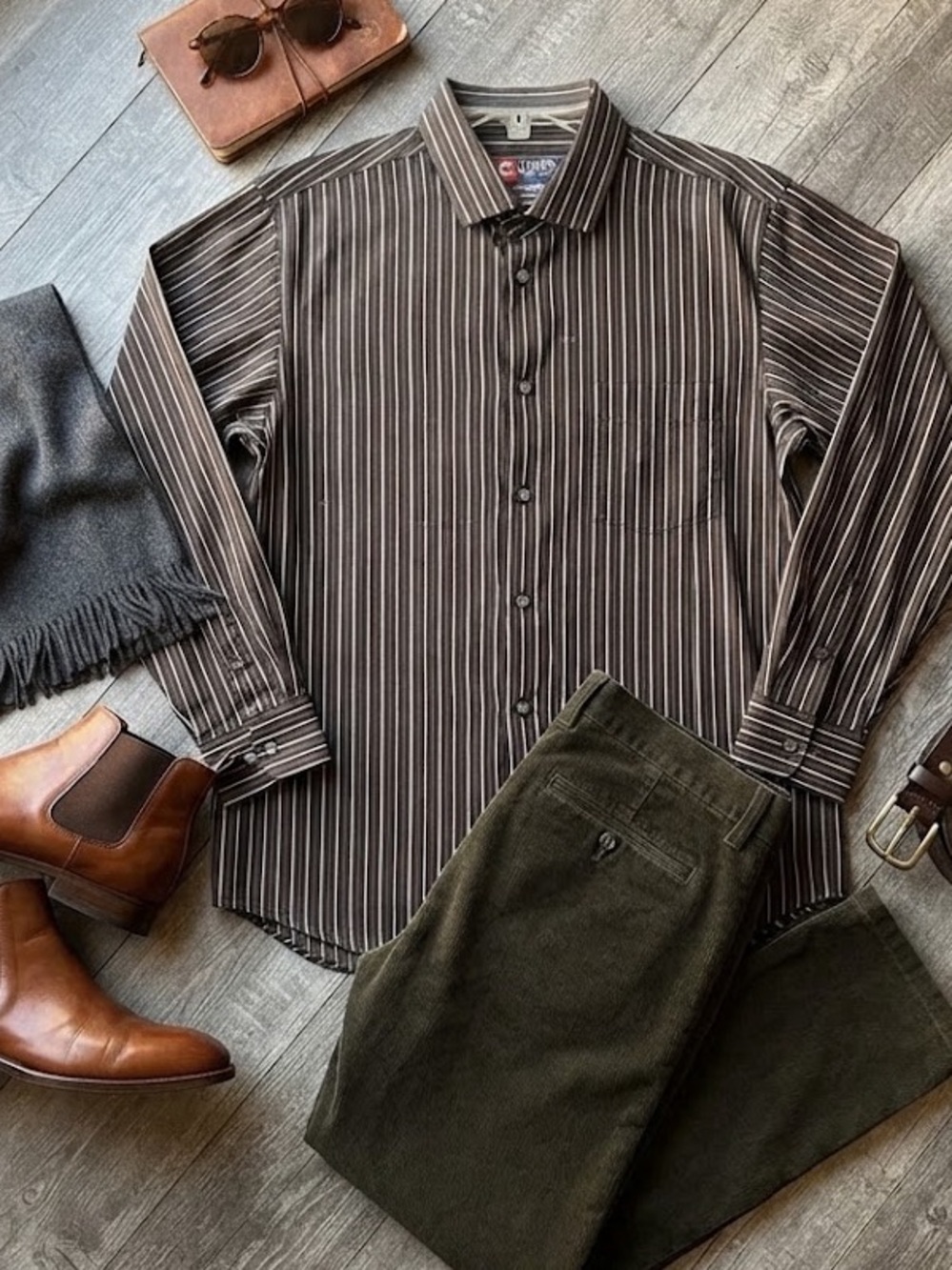 Chaps Men's Black Striped Button Down Shirt